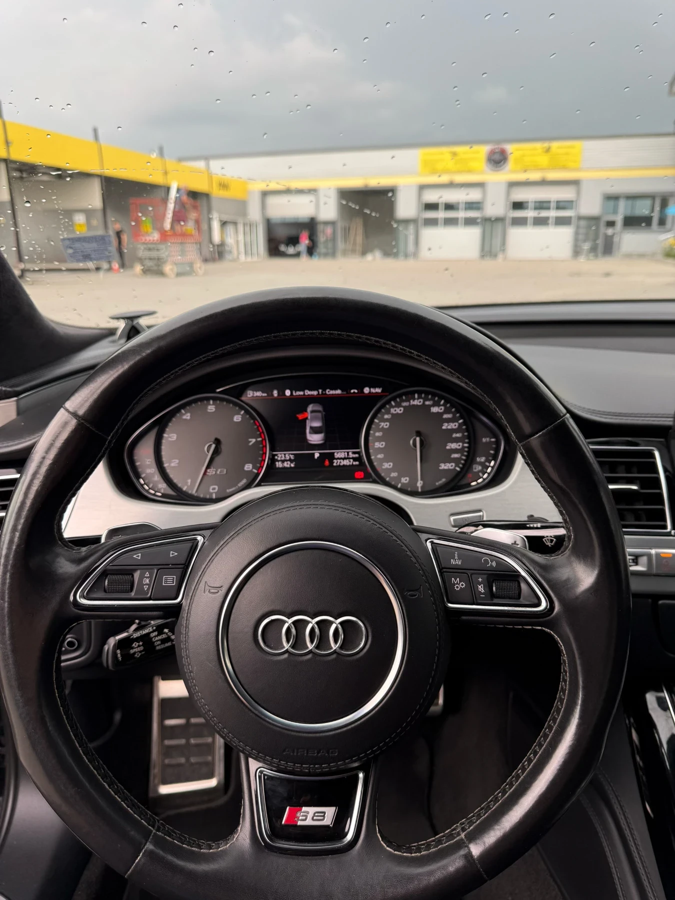 Audi S8, снимка 10 - Автомобили и джипове - 55350063