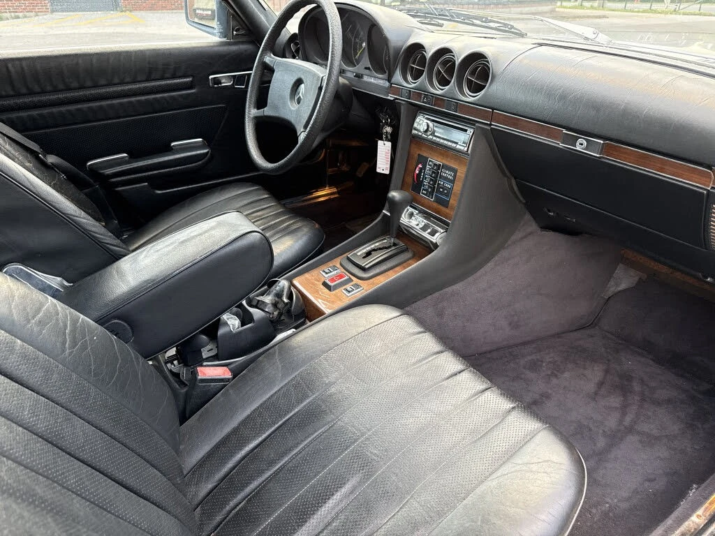 Mercedes-Benz SL 380* CABRIO* HARDTOP* КОЖА* AUTO* , снимка 11 - Автомобили и джипове - 55540027