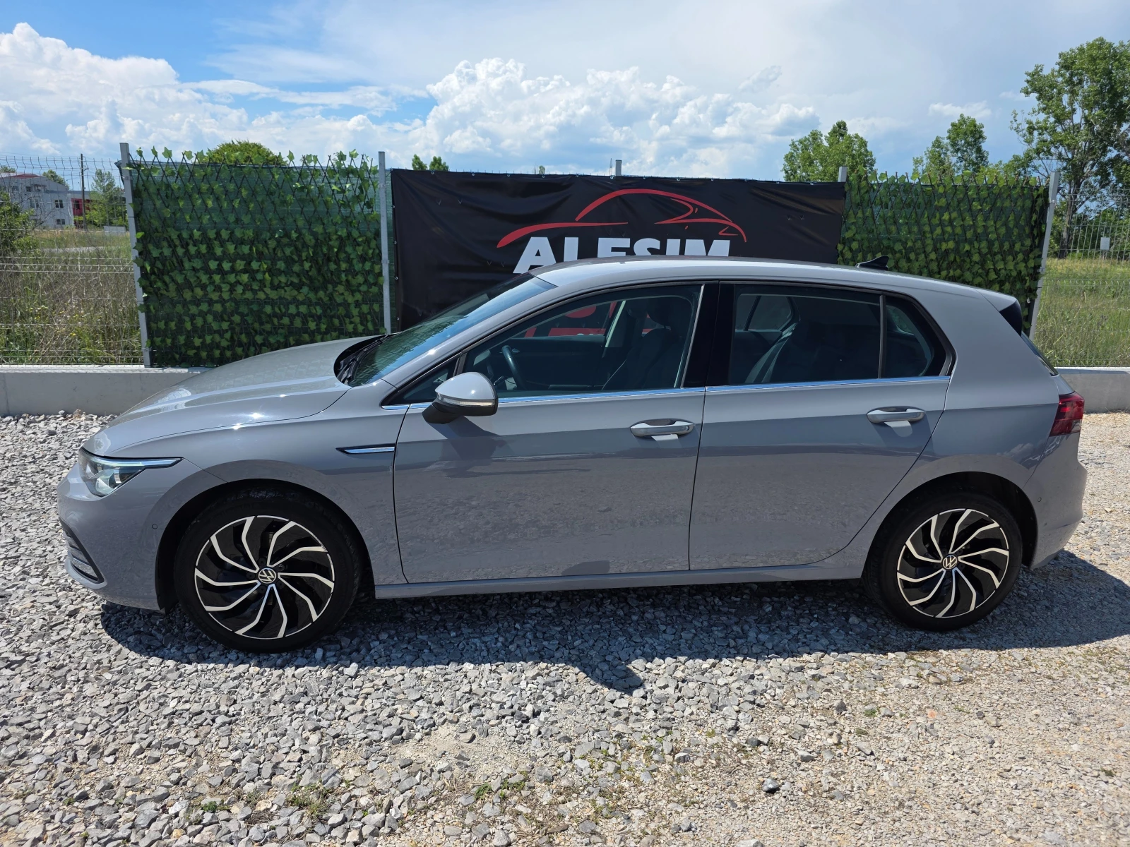 VW Golf VIII-2.0 TDI-115 hp-Style, снимка 7 - Автомобили и джипове - 55767970