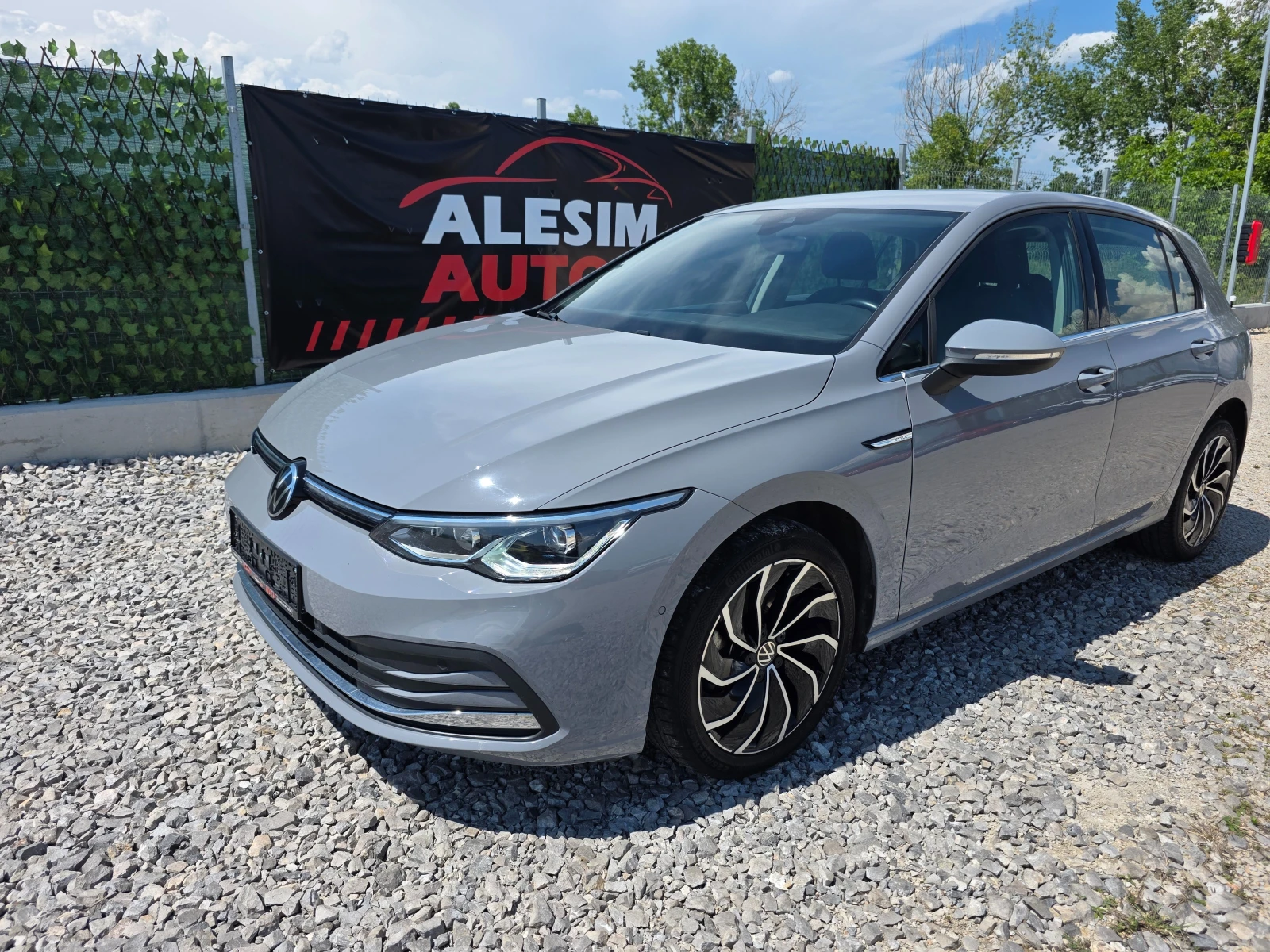 VW Golf VIII-2.0 TDI-115 hp-Style