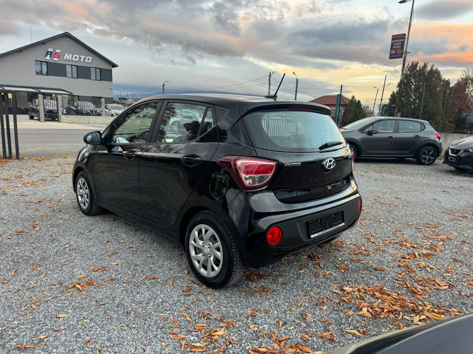 Hyundai I10 1.2i Facelift!! Klima!! NAVI!!, снимка 6 - Автомобили и джипове - 56712142