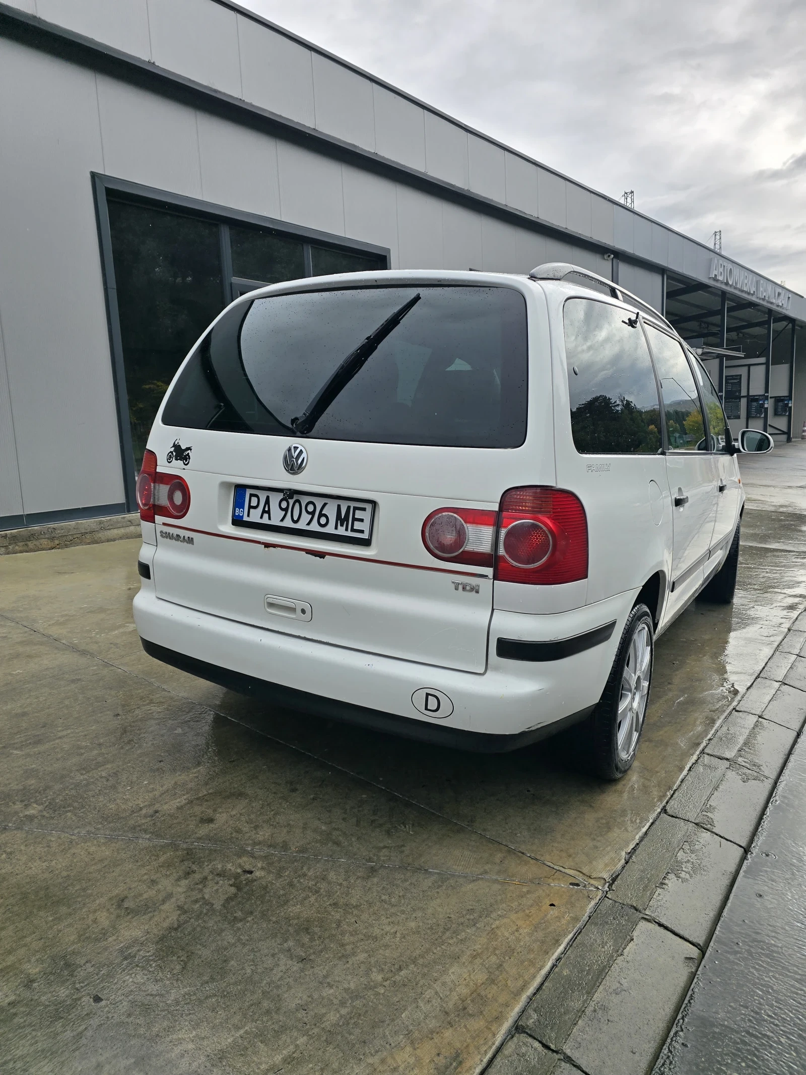 VW Sharan 1.9 TDI 116hp, снимка 3 - Автомобили и джипове - 56717036