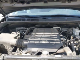 Toyota Sequoia SR5| AWD| ОПЦИЯ ЗА ЛИЗИНГ, снимка 10
