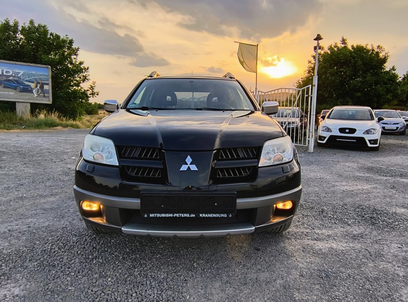 Mitsubishi Outlander 2.4-160 КС Бензин/ГАЗ 4х4 panorama!!!!, снимка 2 - Автомобили и джипове - 46368292