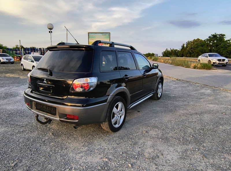 Mitsubishi Outlander 2.4-160 КС Бензин/ГАЗ 4х4 panorama!!!!, снимка 5 - Автомобили и джипове - 46368292