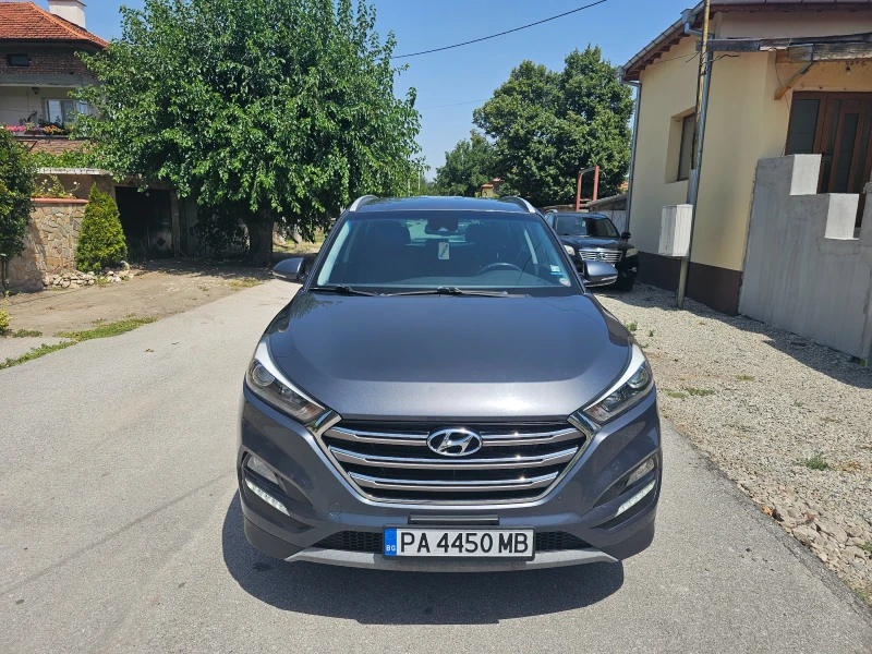 Hyundai Tucson, снимка 2 - Автомобили и джипове - 51222669