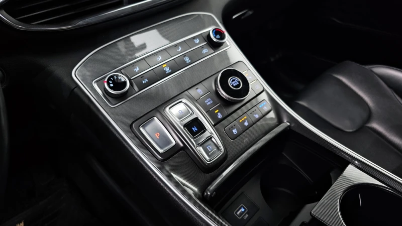 Hyundai Santa fe 2.2 2WD PREMIUM autogeorge.com , снимка 9 - Автомобили и джипове - 52845424