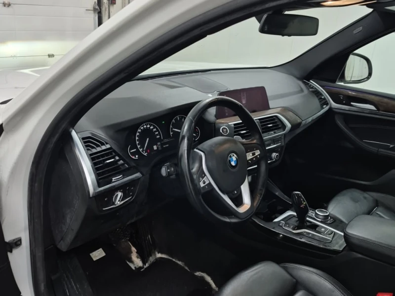 BMW X3 * XDRIVE30I * ПАНОРАМА* ПОДГРЕВИ* KEYLESS* , снимка 9 - Автомобили и джипове - 53420684