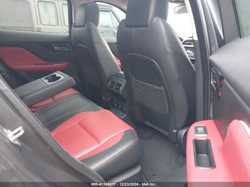 Jaguar F-PACE 35T R-SPORT* Digital Cockpit* Two Tone - изображение 8