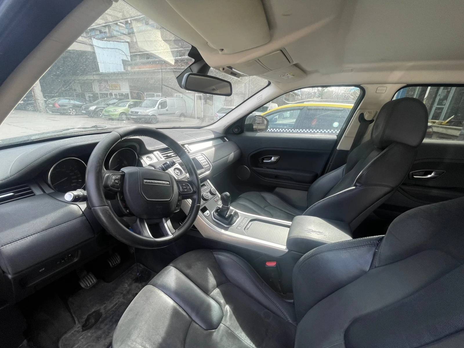 Land Rover Range Rover Evoque 2.2TD 4x4 - изображение 8