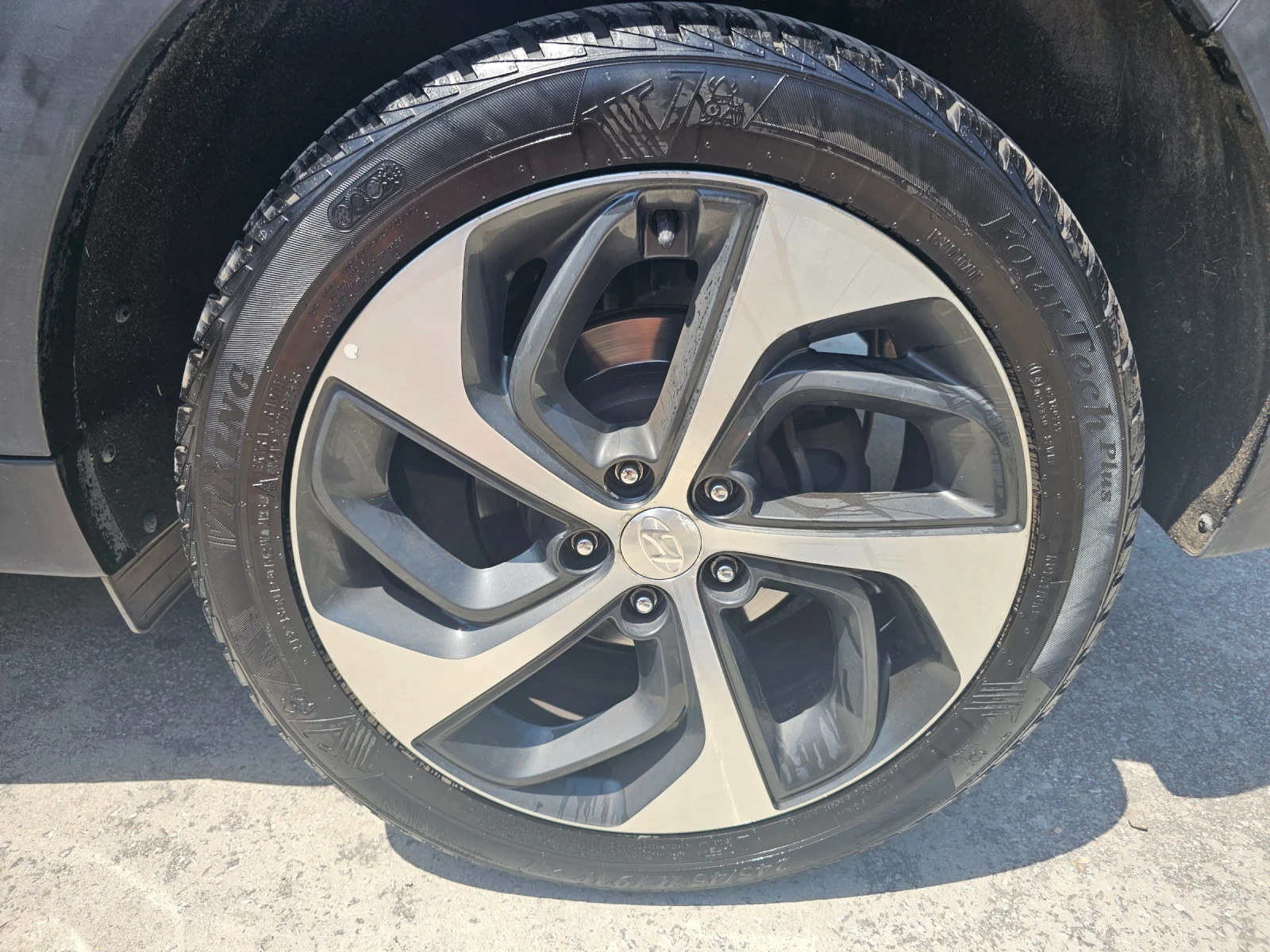 Hyundai Tucson | Mobile.bg   11