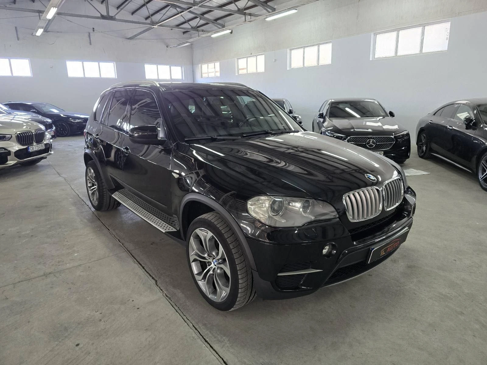 BMW X5 4.0D/ОБСЛУЖЕНА/КАТО НОВА/УНИКАТ!!! - изображение 2
