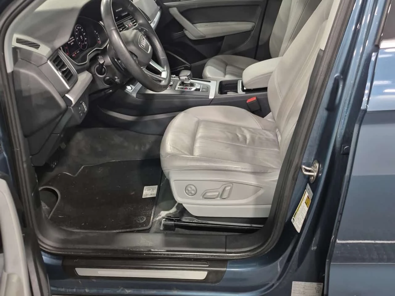 Audi Q5 * TECHNIK * 2 ����� * KEYLESS * �������� * CARFAX | Mobile.bg � ����������� 5