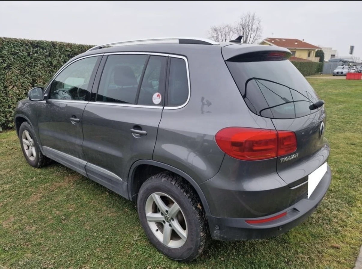 VW Tiguan 2.0TDI/150к.с./09.2015г./ОЧАКВАН ВНОС/, снимка 4 - Автомобили и джипове - 53966009