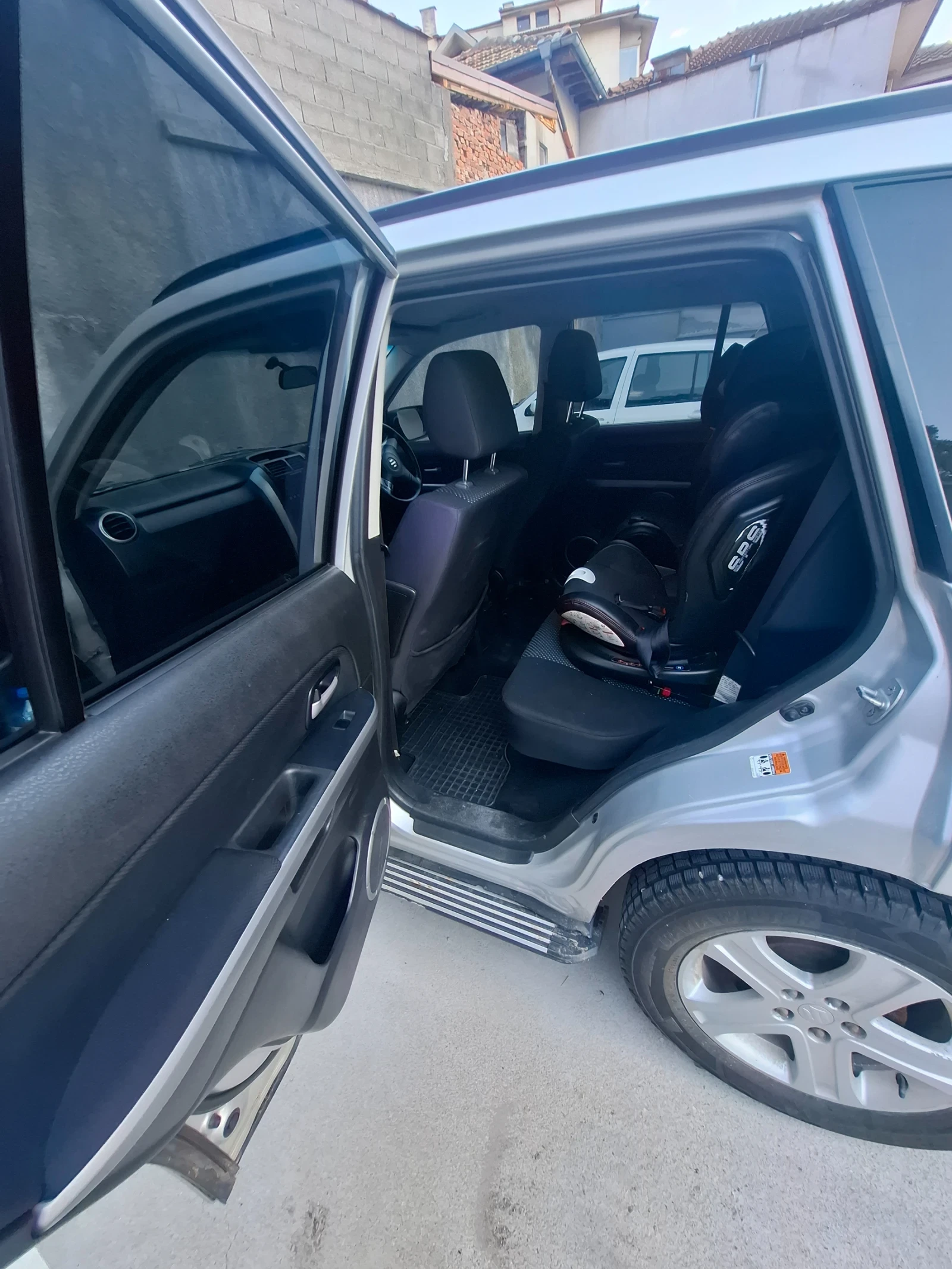 Suzuki Grand vitara, снимка 5 - Автомобили и джипове - 55287214