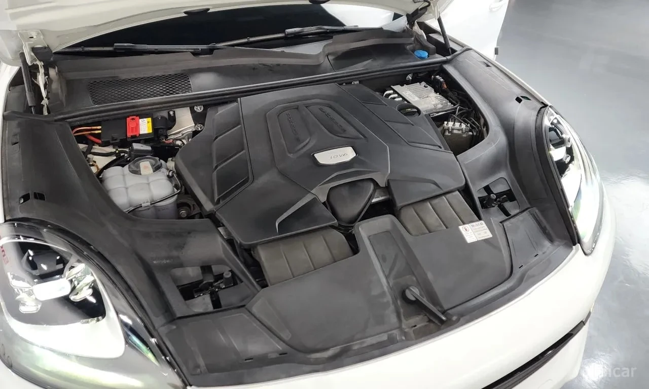 Porsche Cayenne 3.0 Coupe /BOSE/360/ОБДУХВАНЕ, снимка 6 - Автомобили и джипове - 55837248