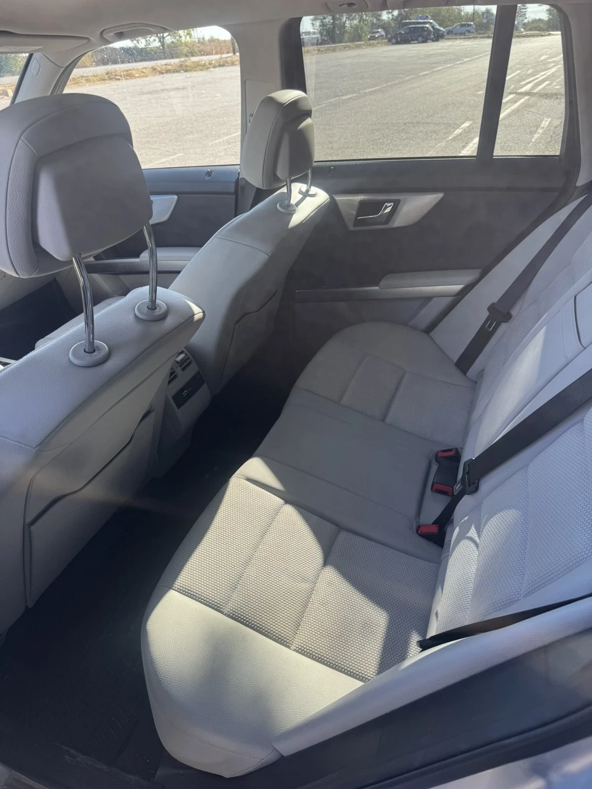 Mercedes-Benz GLK 350, снимка 7 - Автомобили и джипове - 56323155