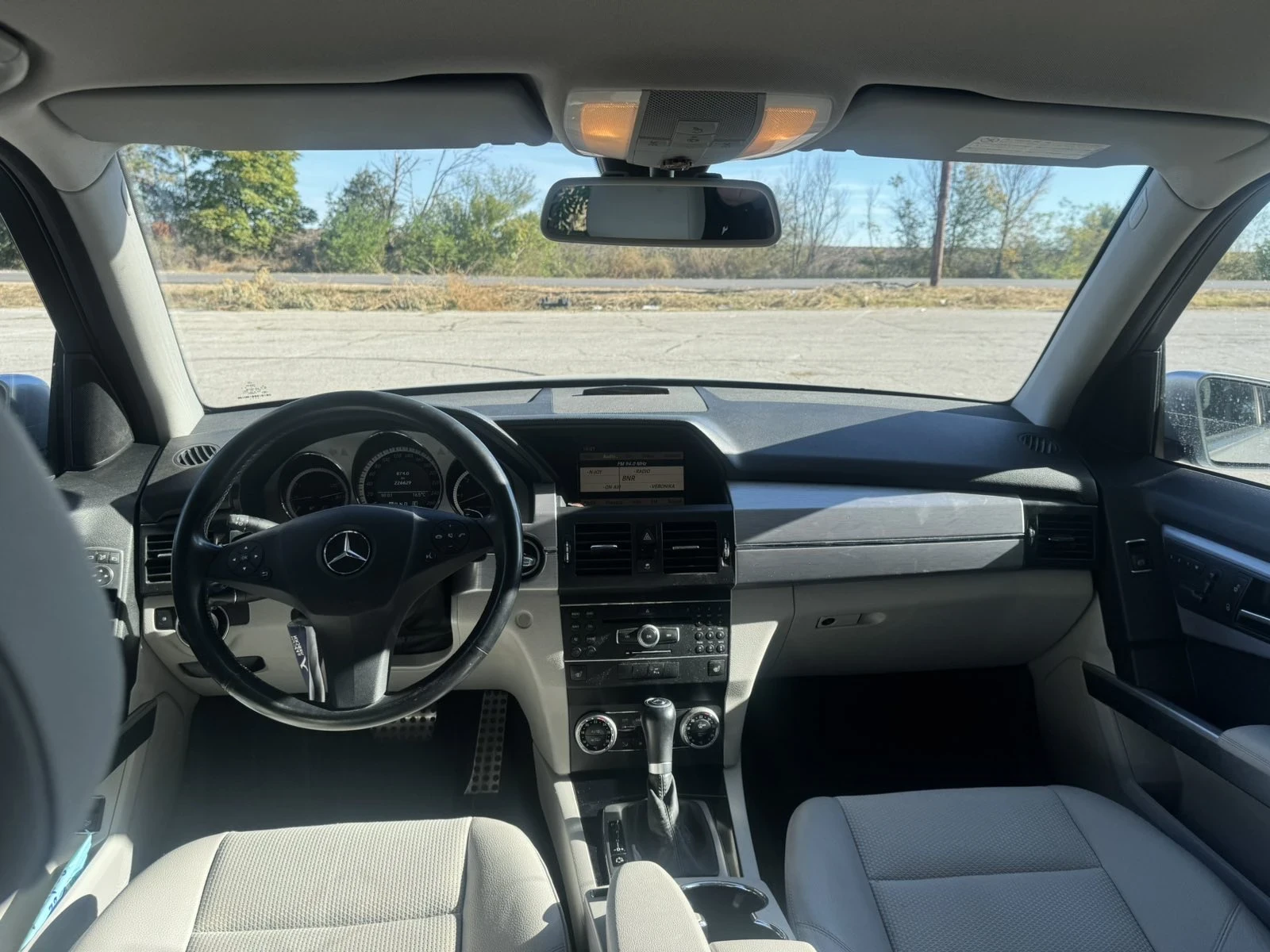 Mercedes-Benz GLK 350, снимка 9 - Автомобили и джипове - 56323155