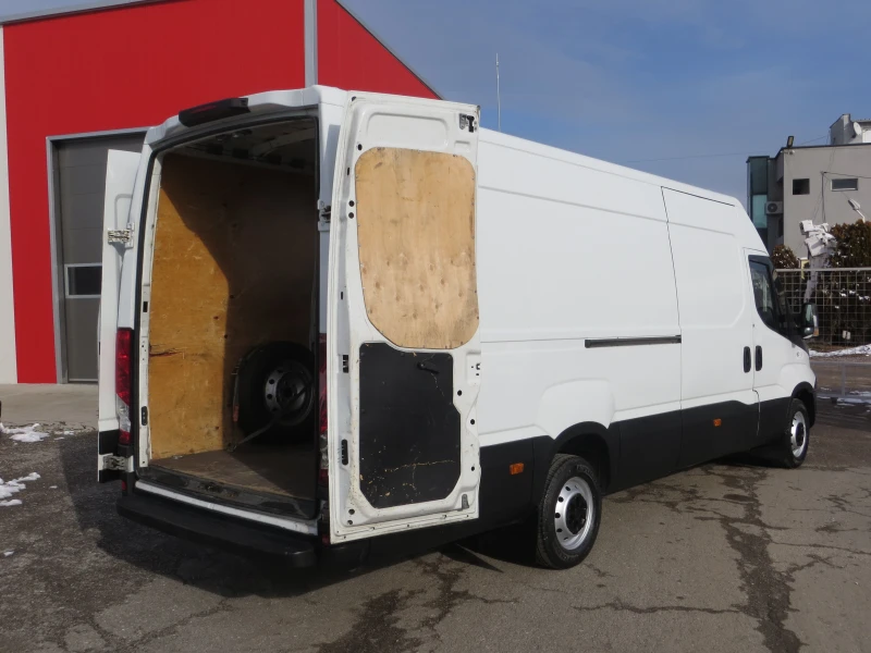 Iveco Daily 35S13V-16 кубика, снимка 16 - Бусове и автобуси - 48662217