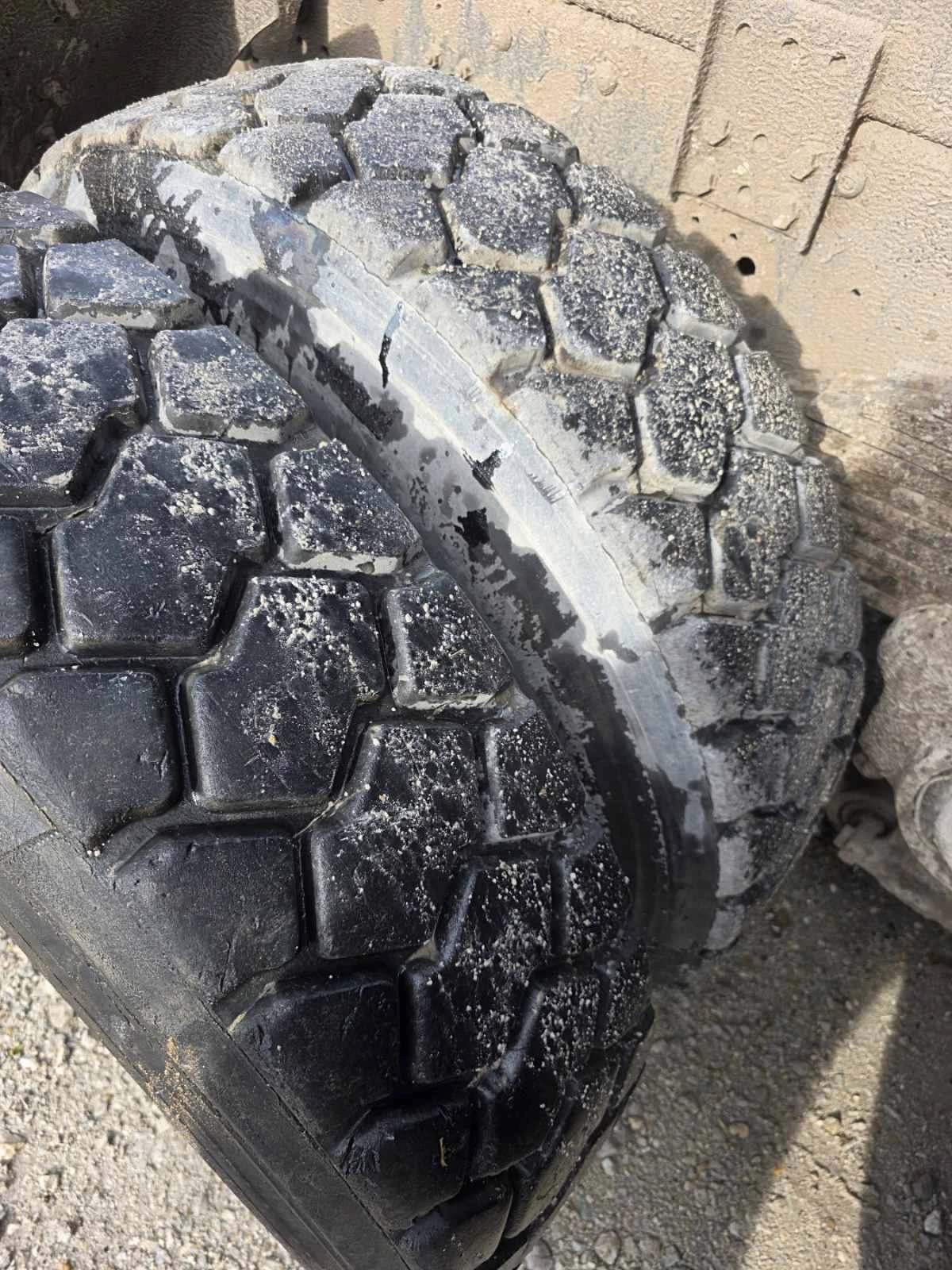 Iveco Trakker  - изображение 6