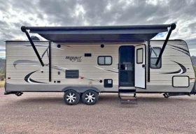 Каравана Други 2017 Keystone Hideout 26LHSWE  - изображение 1