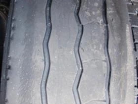 Гуми, снимка 12