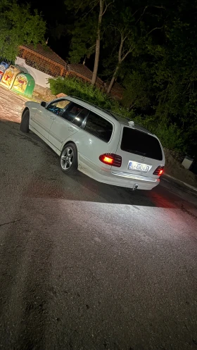 Обява за продажба на Mercedes-Benz E 280 4-matic ~2 499 лв. - изображение 5