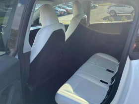 Обява за продажба на Tesla Model Y Long Range * CARFAX * БЕЗ ПЪРВОНАЧАЛНА ВНОСКА ~65 999 лв. - изображение 7 | Auto.bg Обява за продажба на Tesla Model Y Long Range * CARFAX * БЕЗ ПЪРВОНАЧАЛНА ВНОСКА ~65 999 лв. - изображение 7