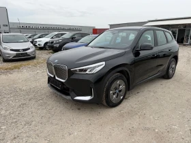 ������ BMW iX1