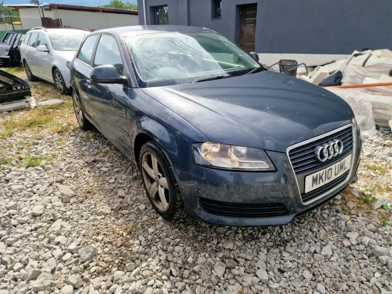 Audi A3 Audi A3 8P 1.6i 102кс Facelift на части, снимка 1 - Автомобили и джипове - 46441167