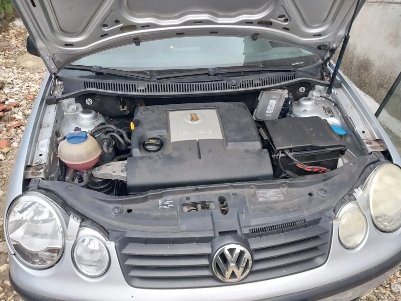 VW Polo, снимка 2 - Автомобили и джипове - 47395203