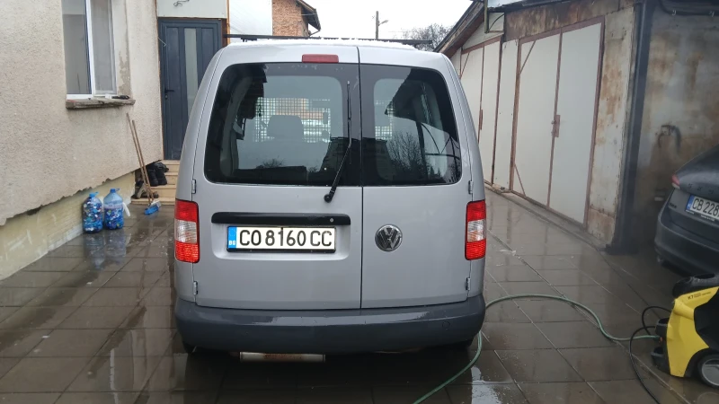 VW Caddy Фабричен метан, снимка 13 - Автомобили и джипове - 48494202