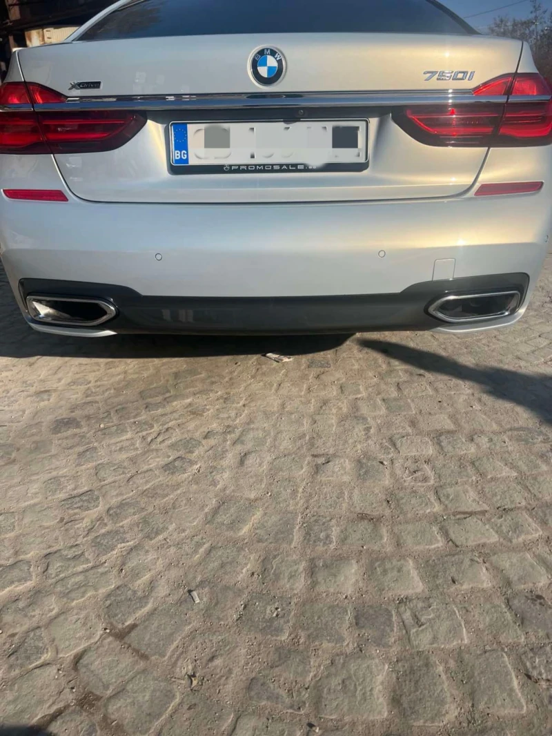 BMW 750 Xdrive, снимка 2 - Автомобили и джипове - 49254896