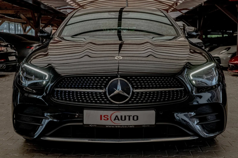 Mercedes-Benz E 200 AMG Line/Камера 360/MBUX/Dynamic/HuD/Collision , снимка 2 - Автомобили и джипове - 51253548