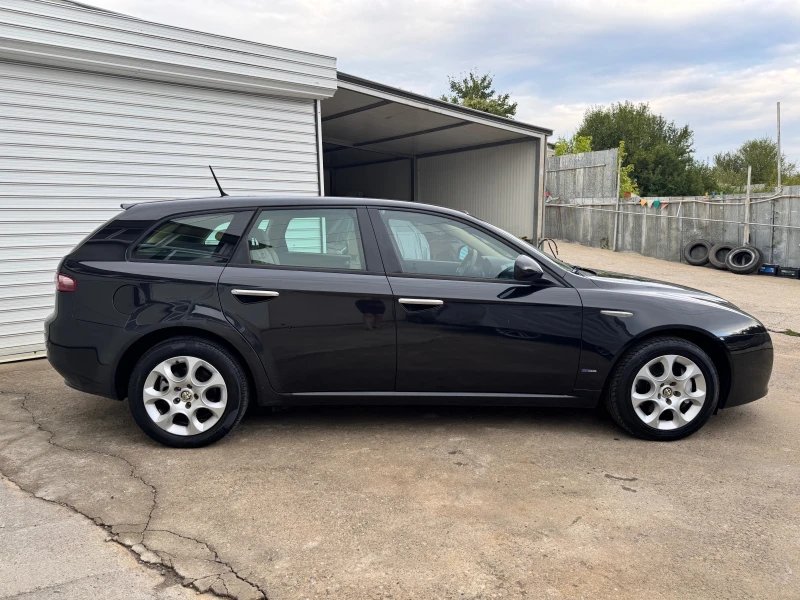 Alfa Romeo 159 sportwagon 1, 9 8V 120 к.с., снимка 3 - Автомобили и джипове - 51459046
