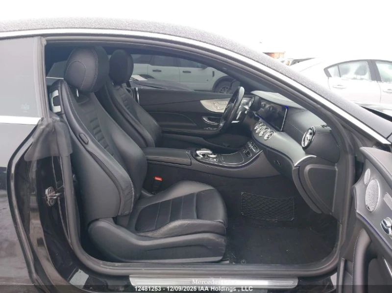 Mercedes-Benz E 400 4MATIC / ДИГИТАЛНО ТАБЛО / 360 / ПОДГРЕВИ, снимка 7 - Автомобили и джипове - 53099232