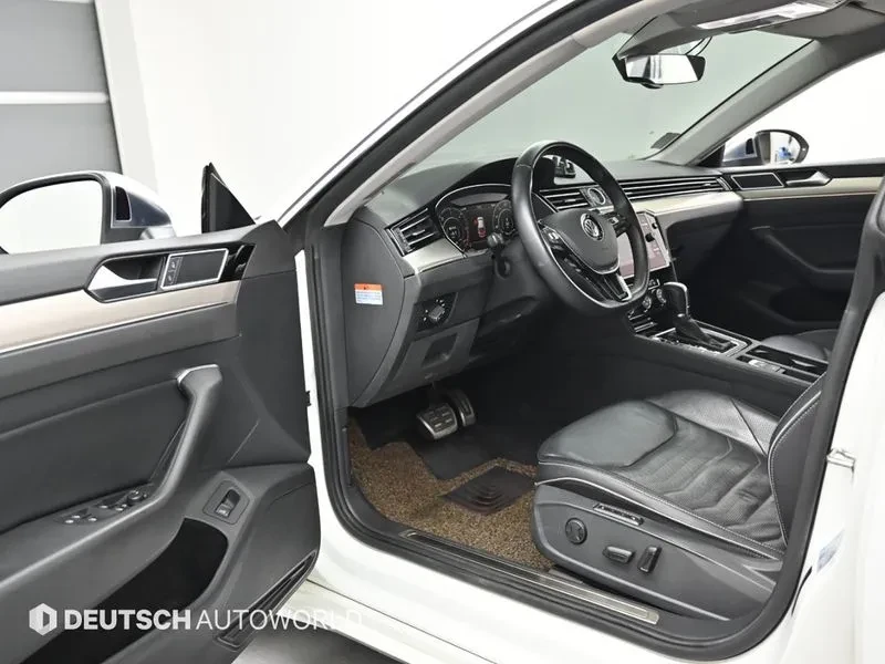VW Arteon 2.0 TDI PREMIUM, снимка 11 - Автомобили и джипове - 55925618