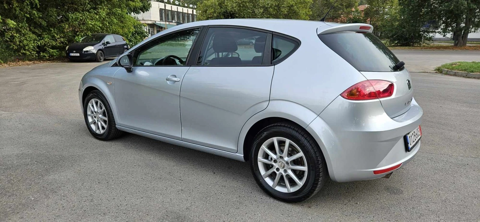 Seat Leon 1.6I-102KС.* ГАЗОВ ИНЖЕКЦИОН* ФЕЙС ЛИФТ-2010г.*  - изображение 3