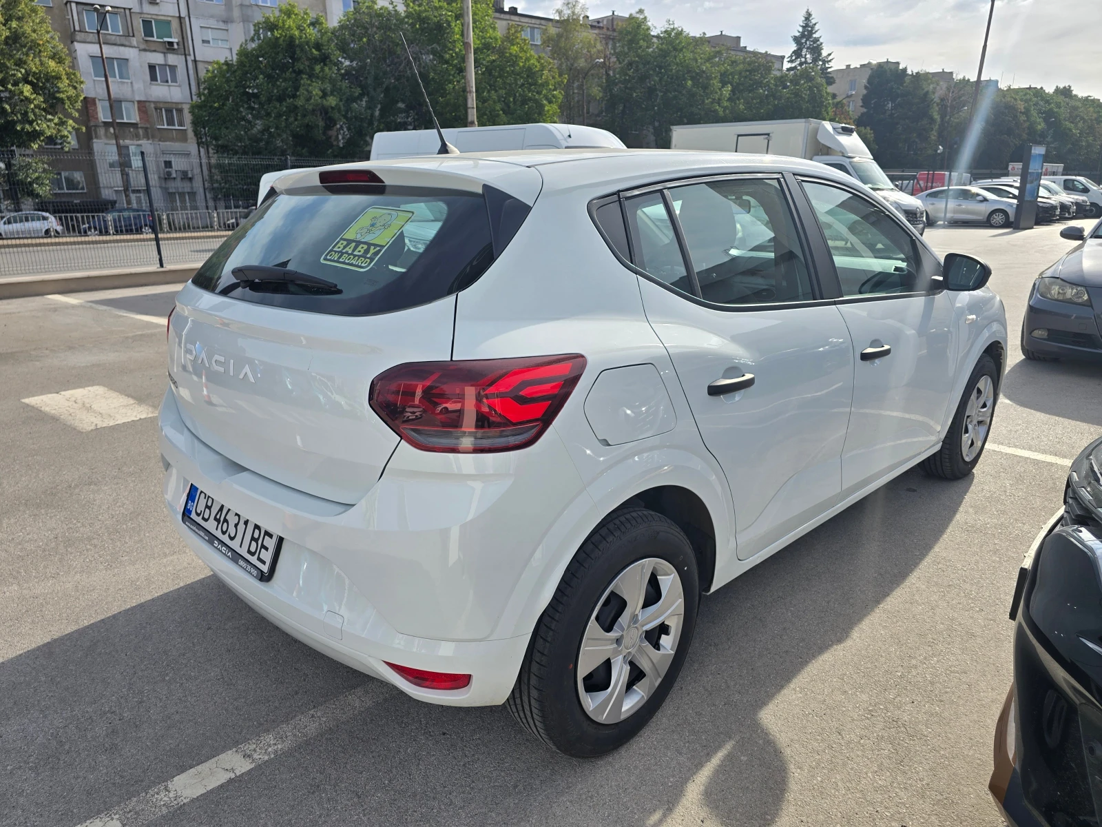 Dacia Sandero 1.0 Tce LPG - изображение 5
