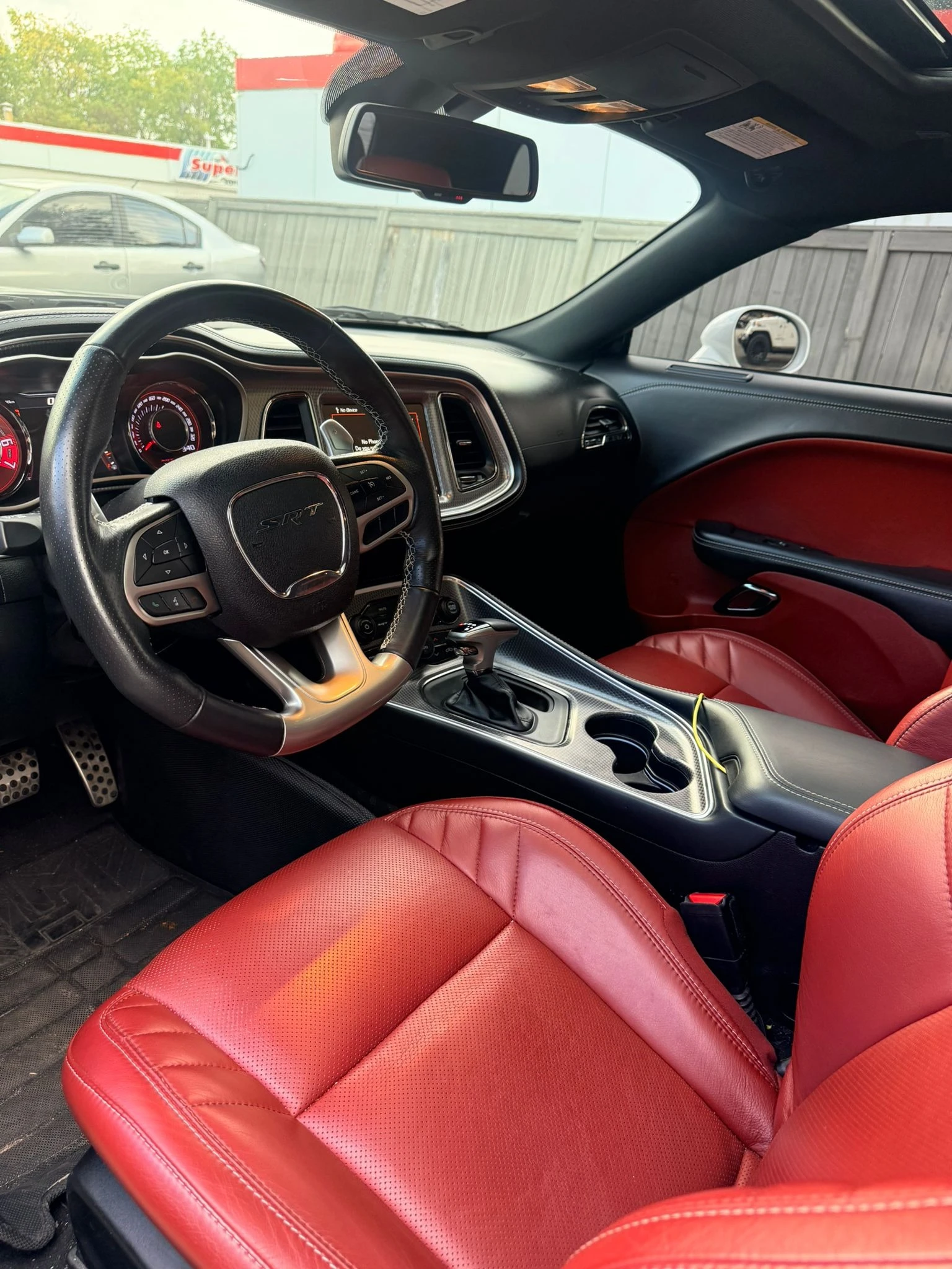 Dodge Challenger SRT Hellcat* * CARFAX* * АВТО КРЕДИТ * *  - изображение 6