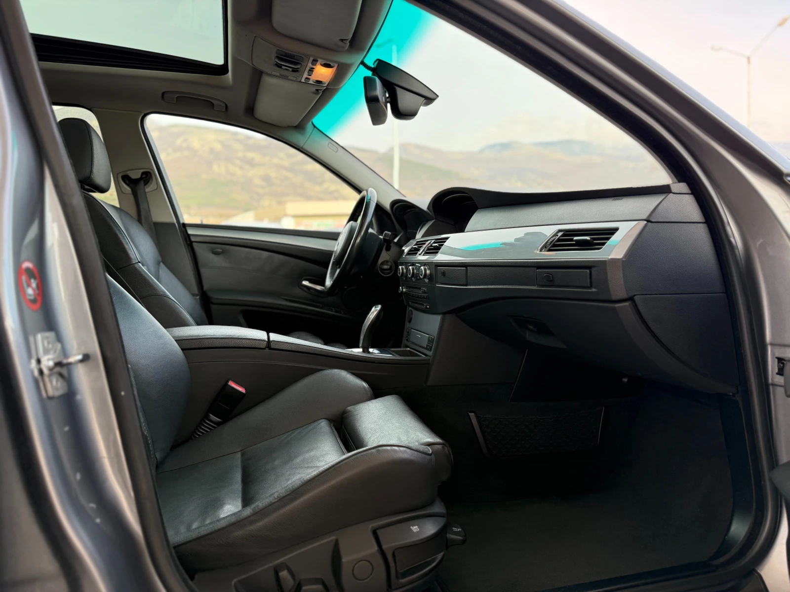 BMW 530 Face/Distronic/Panorama | Mobile.bg   11