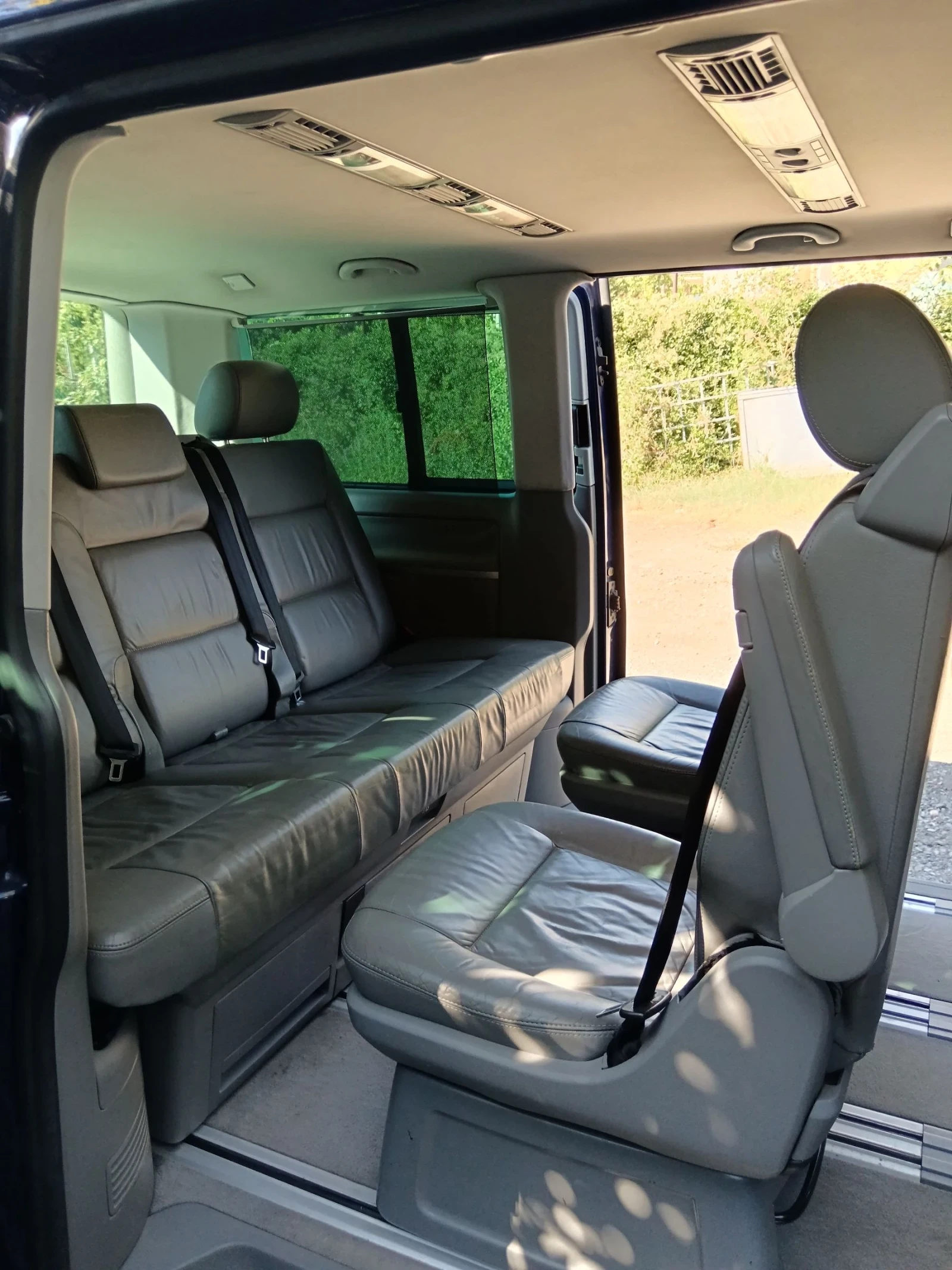 VW Multivan Бус  - изображение 4