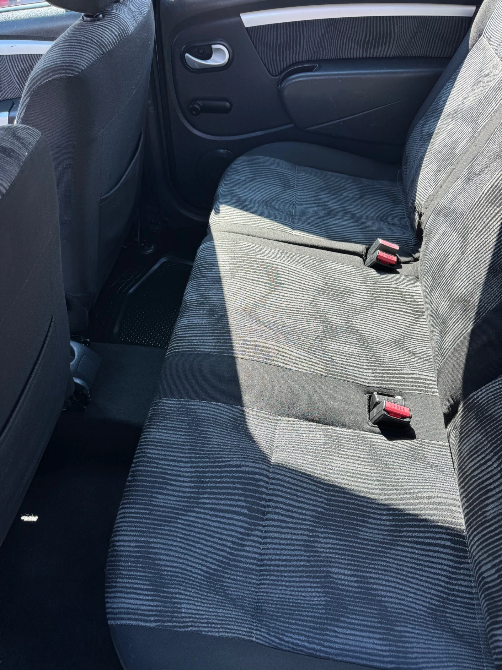 Dacia Logan ���/������ 1.6 | Mobile.bg � ����������� 6