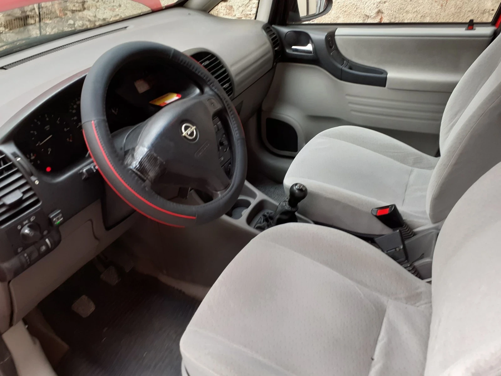 Opel Zafira 1, 6, снимка 9 - Автомобили и джипове - 53952739