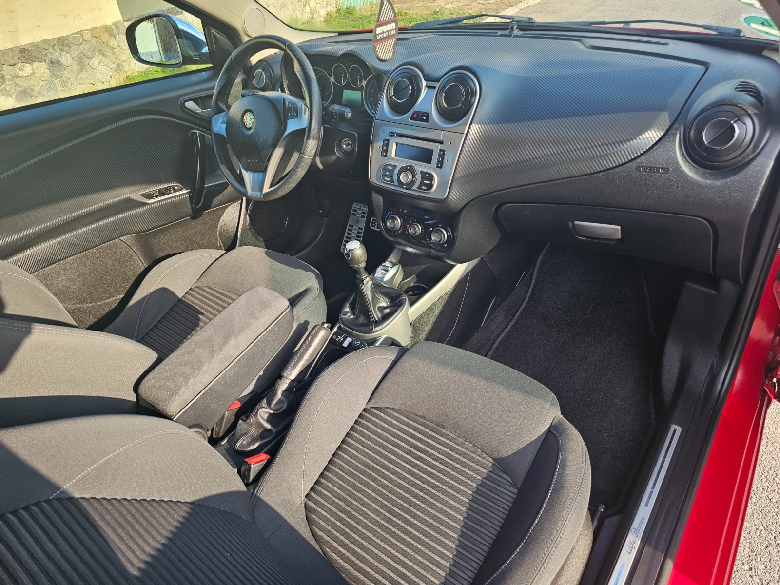 Alfa Romeo MiTo 1.4, снимка 8 - Автомобили и джипове - 53990082