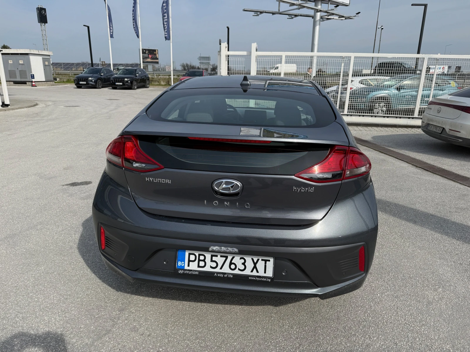 Hyundai Ioniq, снимка 5 - Автомобили и джипове - 54009886