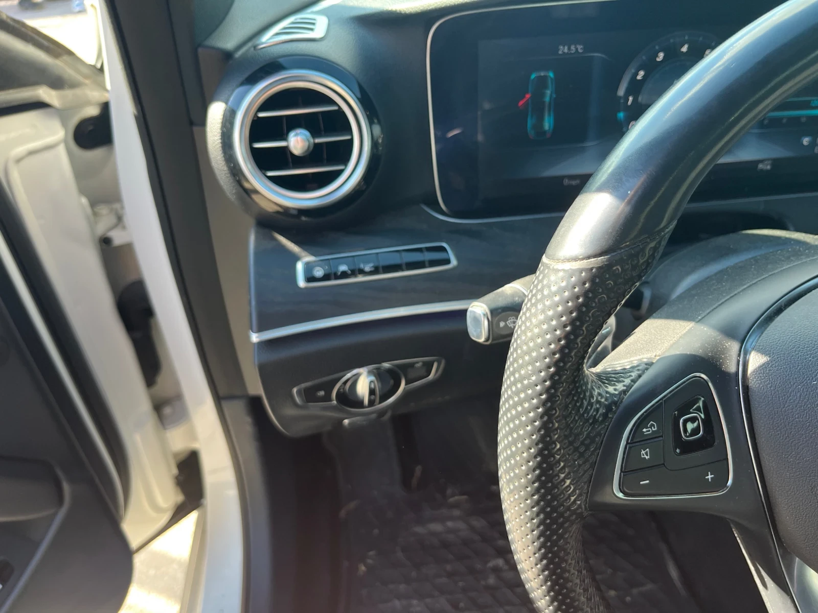 Mercedes-Benz E 400 Е400, снимка 13 - Автомобили и джипове - 54415907