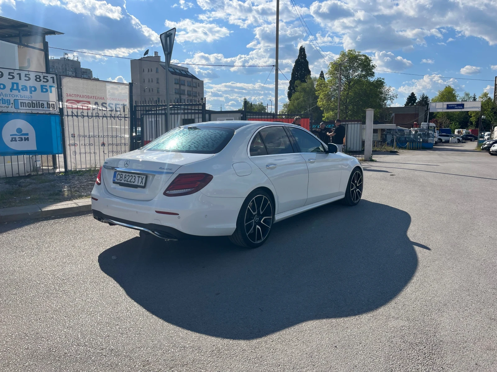 Mercedes-Benz E 400 Е400, снимка 4 - Автомобили и джипове - 54415907