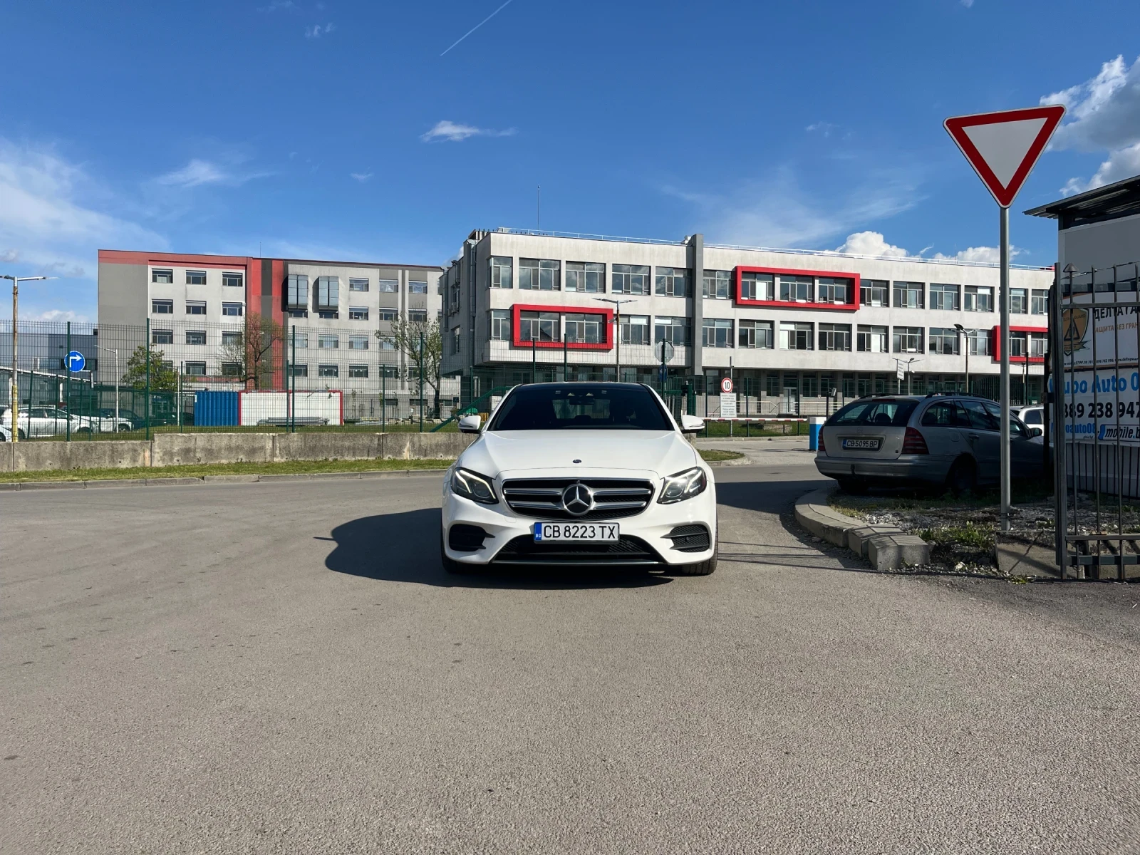 Mercedes-Benz E 400 Е400, снимка 5 - Автомобили и джипове - 54415907
