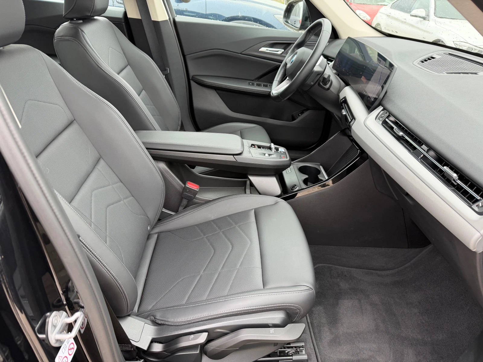 BMW iX1 eDrive20 (���� ����) | Mobile.bg � ����������� 11